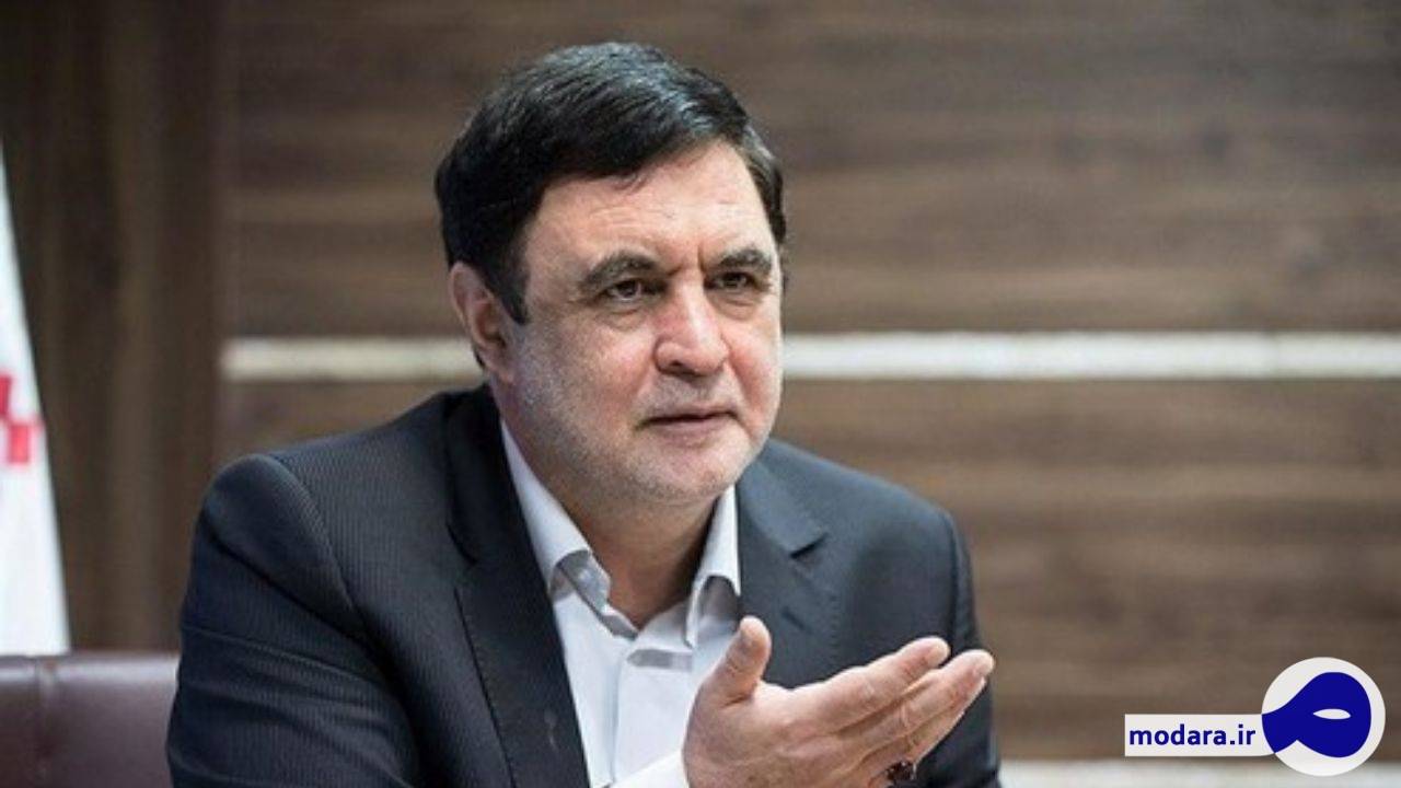 ناصر ایمانی: برخی اصولگرایان همیشه برای نامزدی در انتخابات ریاست جمهوری احساس تکلیف می کنند/ اصولگرایان می‌دانند پیروزی قطعی است، می‌گویند چرا من رئیس‌جمهور نشوم