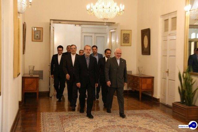 لاریجانی به دیدار ظریف رفت
