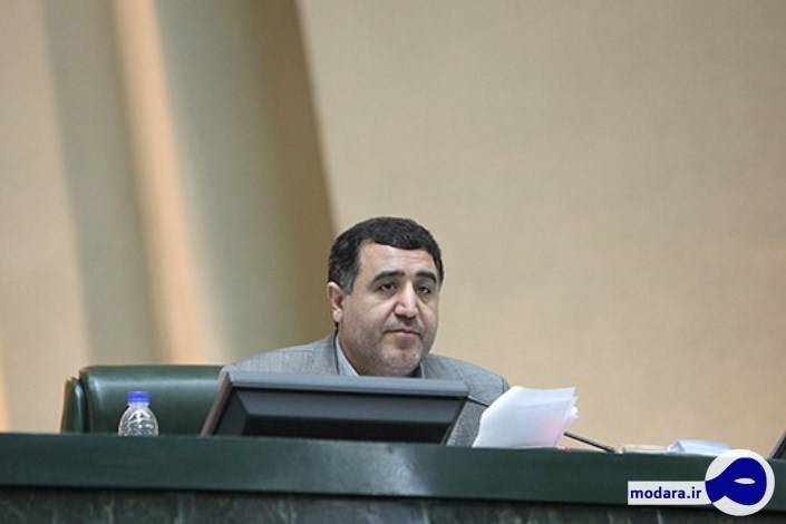 نماینده اصولگرای مجلس: اگر «ناطق نوری» در انتخابات ریاست جمهوری شرکت نکند باید جوابگوی آینده باشد/ داستان علی لاریجانی داستان کوه کندن فرهاد است!
