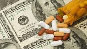 برخورد با خروج مسافرتی دارو از کشور / نحوه افزایش قیمت داروهای داخلی