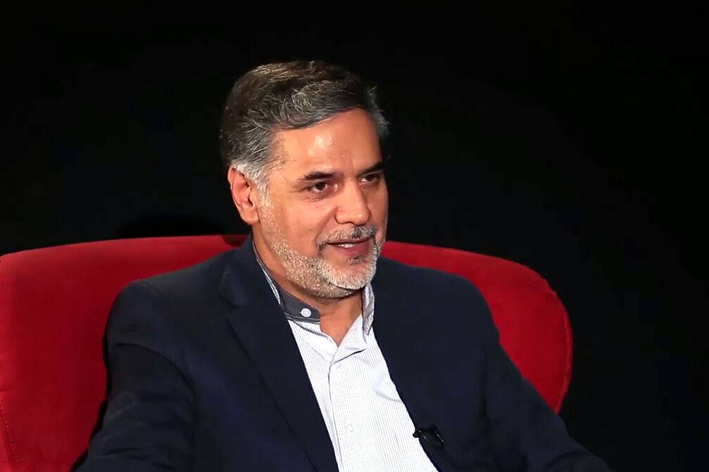 نقوی حسینی: جبهه پایداری قصد دارد لیست مستقل بِدهد