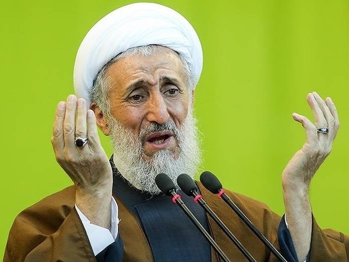 امام جمعه موقت تهران: اگر از رهبری در همه موارد اطاعت می‌کردیم، مشکلات اقتصادی فعلی‌ را نداشتیم / دید رهبری شخصی نیست، الهام است