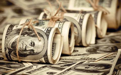 انتظار پایین آمدن نرخ ارز در شرایط دو برابری تورم درست نیست
