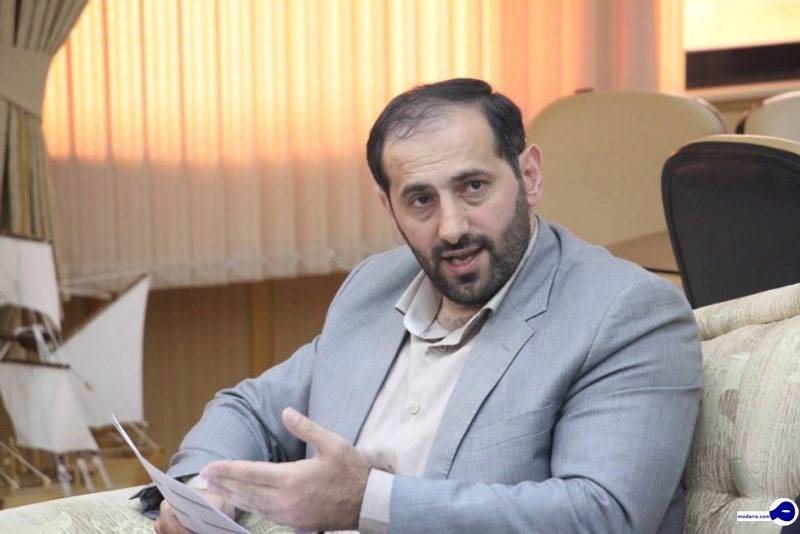 نماینده آستارا: روحانی به چاه اروپایی‌ها و آمریکایی‌ها افتاده است!