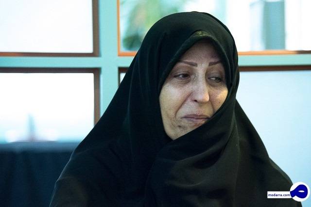 فاطمه هاشمی: پدرم میگفت انقلابی‌گری کله‌شقی نیست که انسان دائم روی یک موضع پافشاری کند