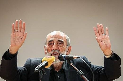 انتقاد روزنامه جوان از حسین شریعتمداری: القای دوقطبی «رهبری و دفتر رهبری» خطرناک است