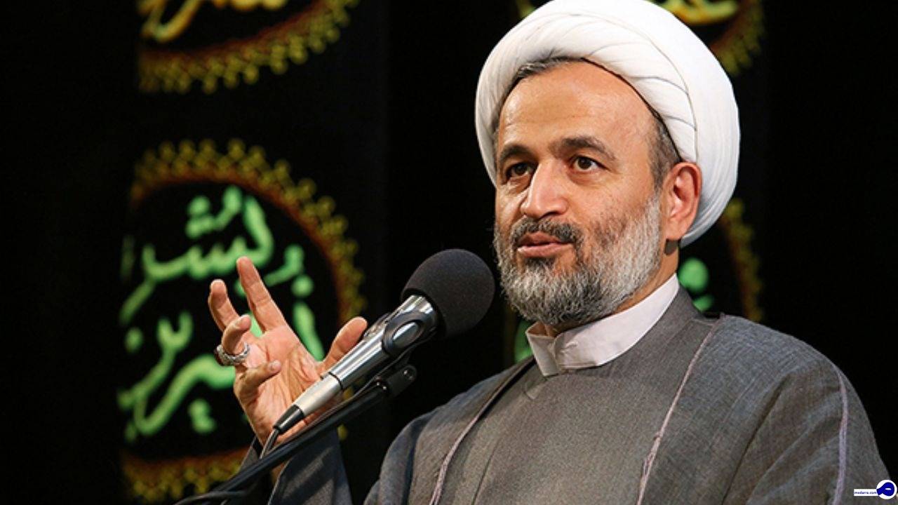 پناهیان: آن نماینده ای که گفته «۴۰ سال است که با هزاران دشمن برای خودمان تراشیدیم» راست راست در مجلس دارد راه می رود