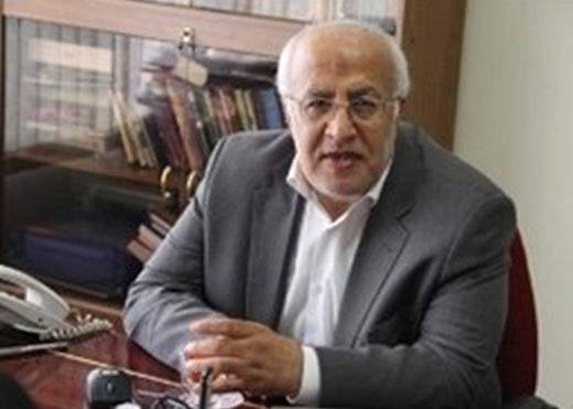 مشاور فرهنگی محمود احمدی نژاد: پناهیان، منبر نشین پاکتی نیست به ویژه بابت منبری که در آن نمایندگان را مورد خطاب قرار داد