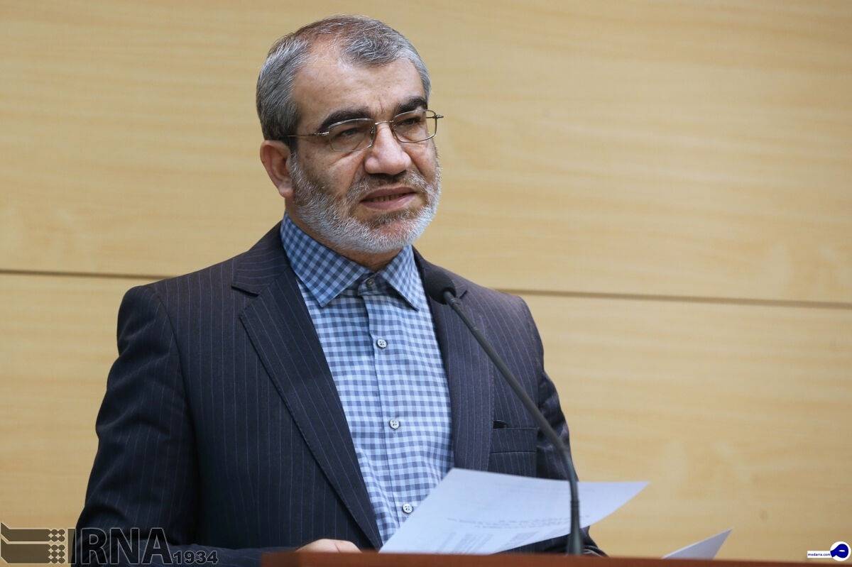کدخدایی: فردی که با نفوذ برای بردارش که زیر ۳۰ سال سن دارد امتیاز تأسیس یک کارخانه آب معدنی می گیرد باید تایید صلاحیت شود؟