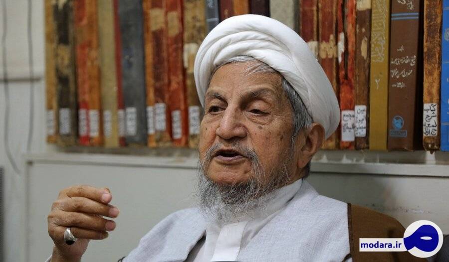 مرضیه آذرافزا: آیت‌الله صانعی باور داشت زن می‌تواند ولی‌فقیه باشد