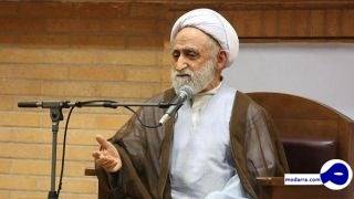 انتقاد آیت‌الله استادی‌ از تبلیغات صدا و سیما/ برای تبلیغ گوجه فرنگی یک زن با پوشش نامناسب را نشان می دهند