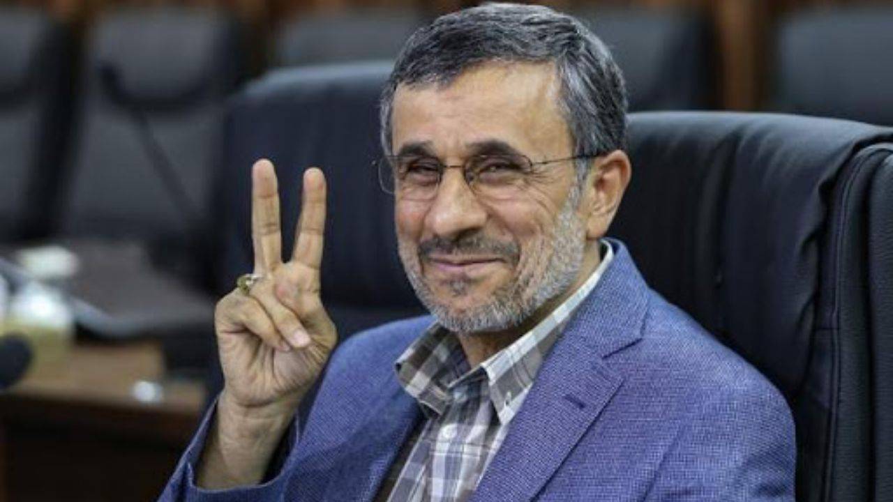 فعال اصولگرا: احمدی‌نژاد چیزی‌ برای از دست‌دادن ندارد‌