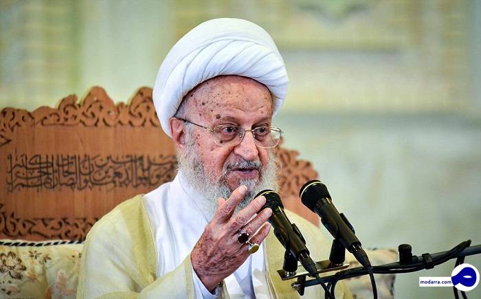 تا چه اندازه میتوان یک خبر را سانسور کرد؟ آیت الله مکارم شیرازی پاسخ داد