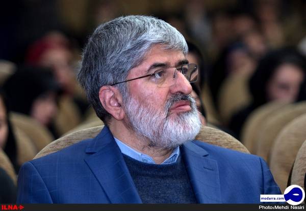 علی مطهری: هر متهمی باید با پوشش واقعی خودش در دادگاه حاضر شود