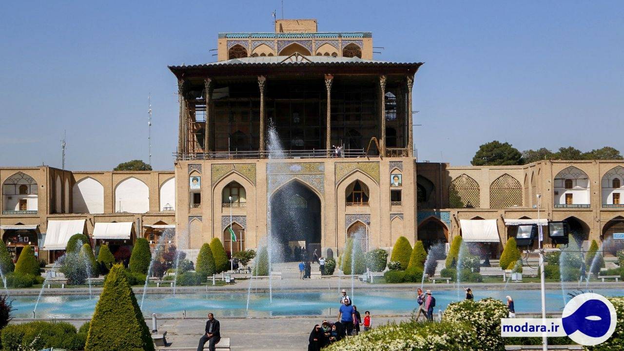 انفجار کپسول گاز در میدان نقش جهان