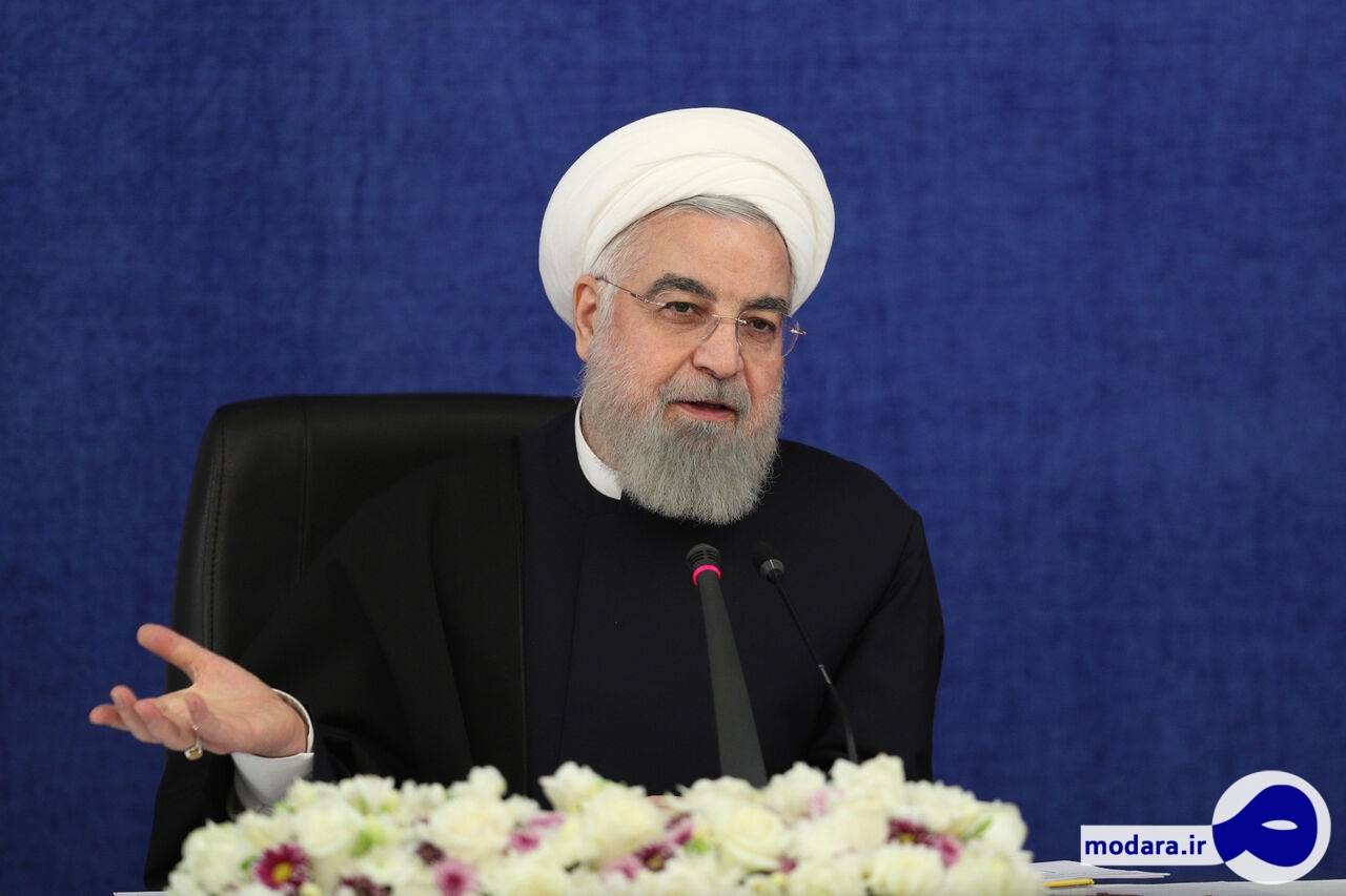 حسن روحانی: بزودی بندر جاسک یک بندر مهم صادرات نفت ایران خواهد شد/ هیچ فشار و جنگی نمی‌تواند دولت و ملت ایران را به زانو دربیاورد