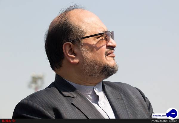 شریعتمداری: فساد، اقتصاد خاکستری را گسترش می دهد