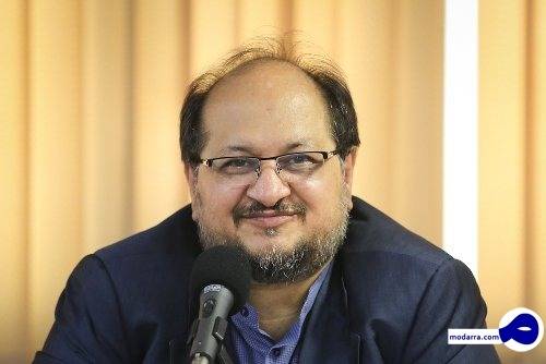 امیدوارم، دارندگان درآمد ثابت سال آینده از زندگی عزت‌مندتری برخوردار شوند