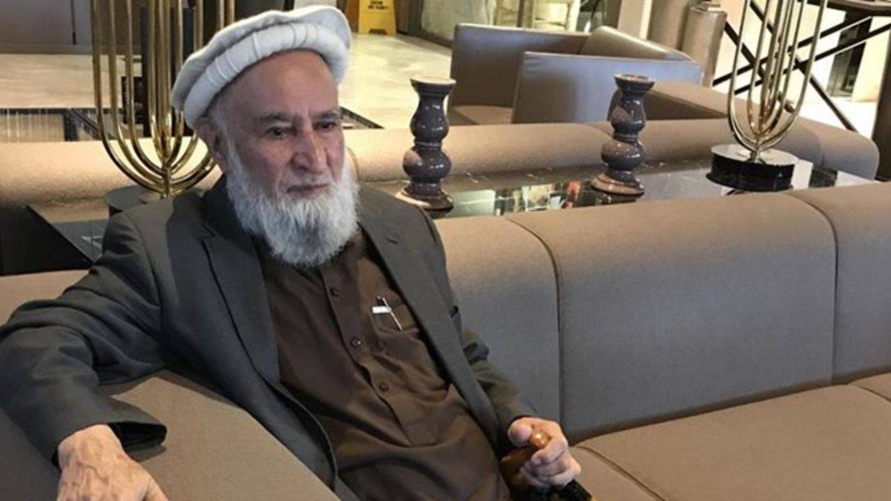 نخست وزیر پیشین افغانستان درگذشت