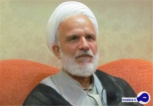 دشمن می‌ خواهد از قم انقلاب زدایی کند