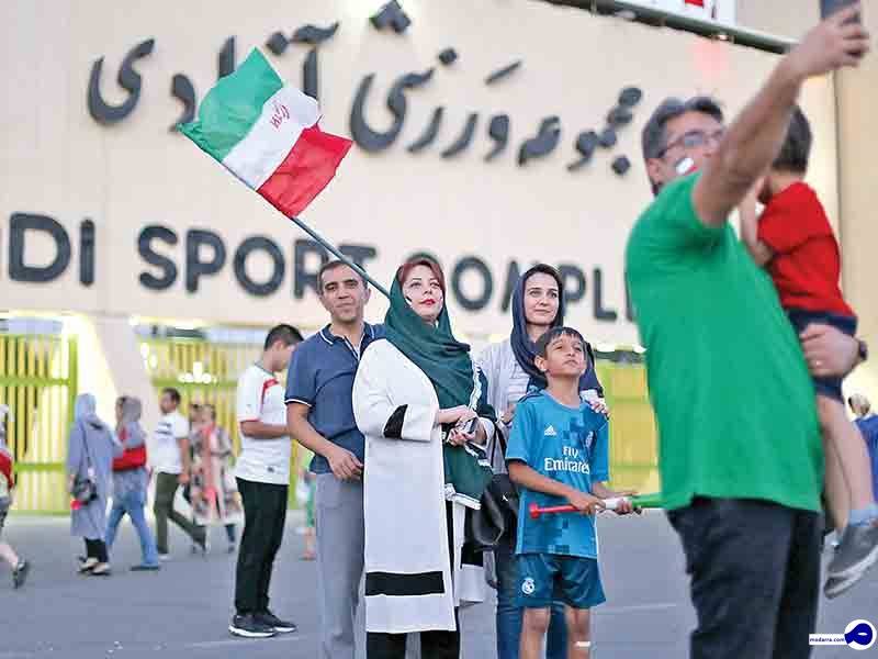 زنان؛ لیگ برتر را به تعویق انداختند؟!