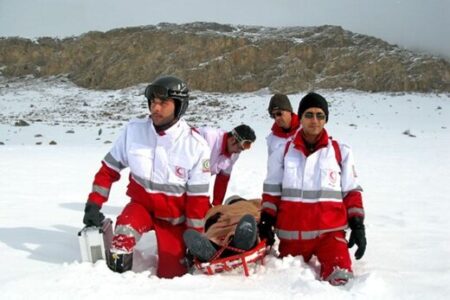 جسد کوهنورد تهرانی پس از ۱۰ساعت جستجو پیدا شد