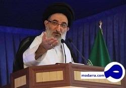 حاشیه‌های پنج ساله یک تریبون در کرج!