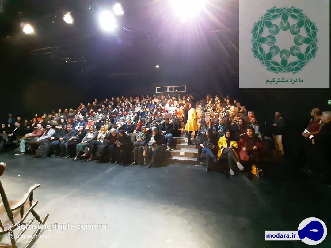 اکران خیریه تئاتر قتل در ۳۵ درجه شمالی برگزار شد +عکس
