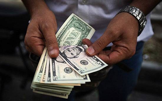 دلار، از مرز ۴۵هزارتومان رد شد