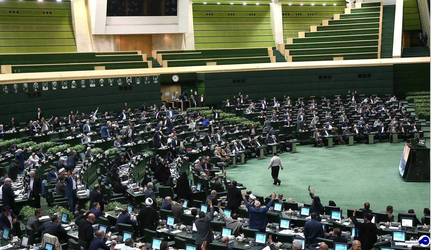 افشاکنندگان فسادها پاداش می‌گیرند؟!