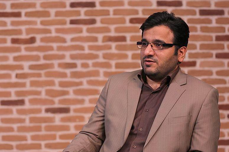 حذف ارز ۴۲۰۰ قیمت کالاها را بالا می برد