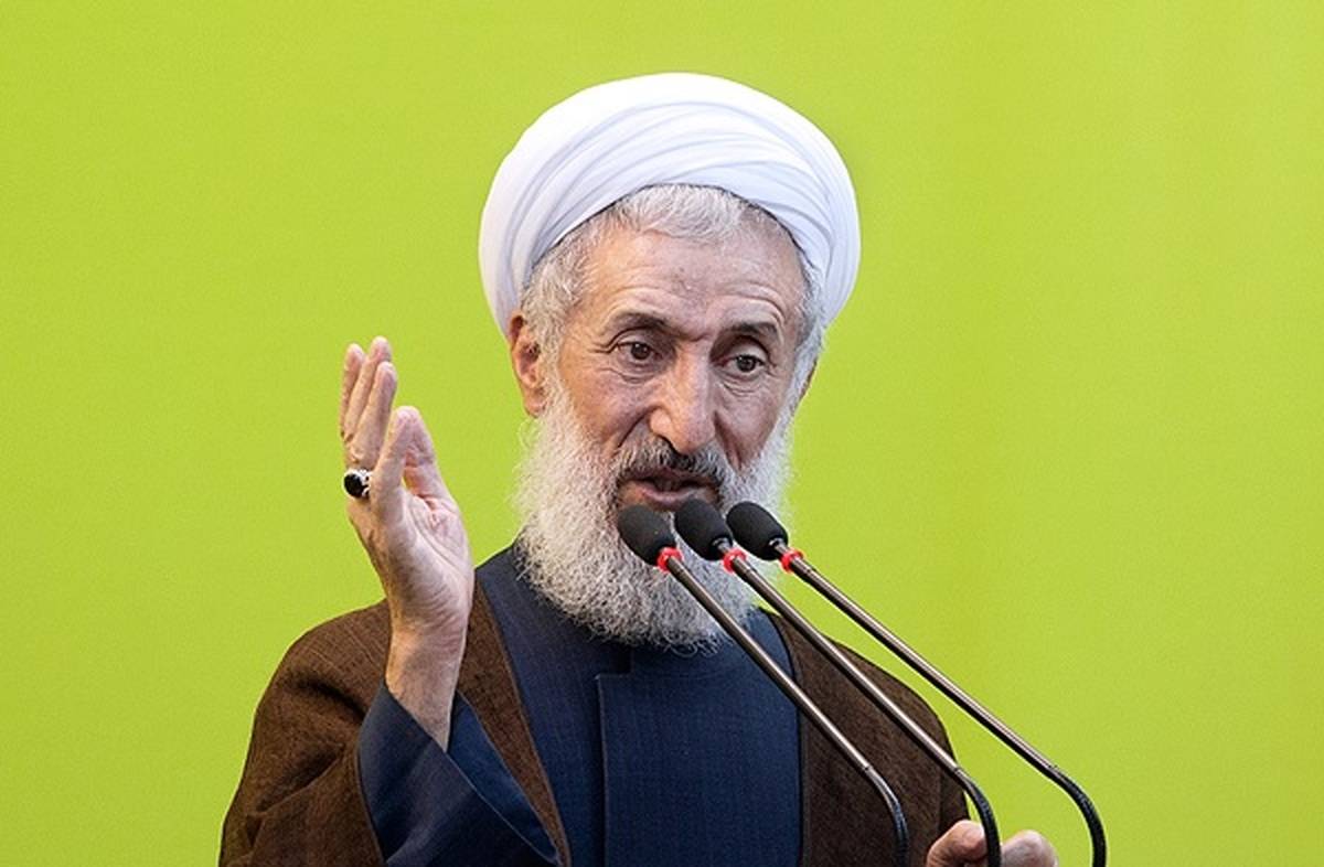 امام جمعه موقت تهران: ریاست دولت با یک عالم ربانی است