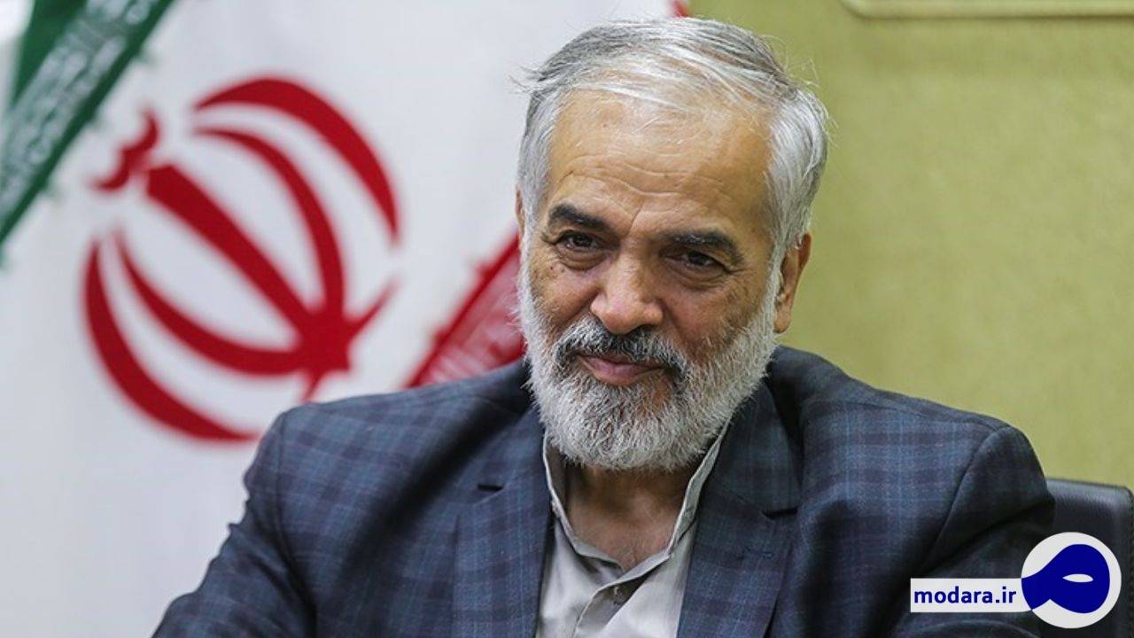 قدیری‌ ابیانه: احمدی‌نژاد از دایره نظام خارج شده است