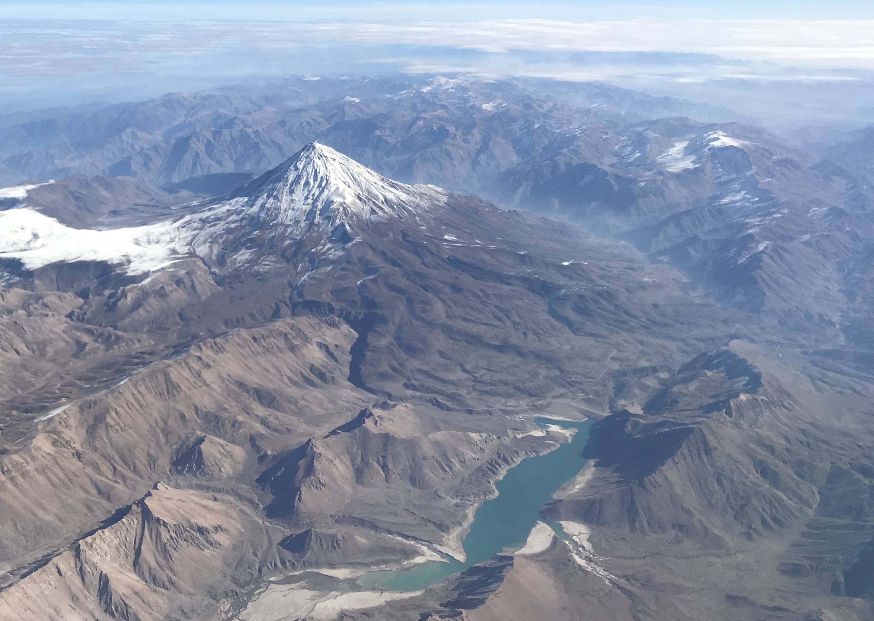 یک یازدهم «کوه دماوند» وقف شد/ ۱۸ هزار هکتار از اراضی کوهپایه ای به نام سازمان اوقاف سند خورد