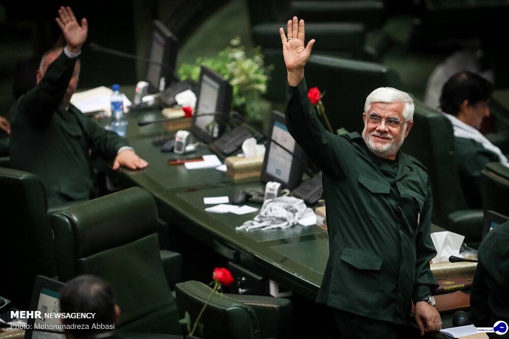 خبرگزاری مهر مدعی شد: سید محمد خاتمی به دنبال حذف عارف است