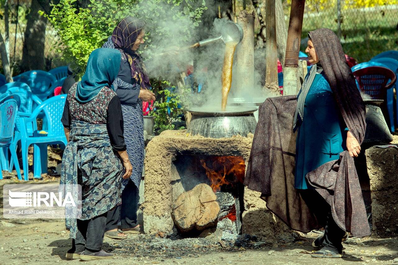 جشن شکرگزاری برداشت محصول