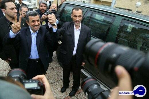 عبدالرضا داوری: احمدی‌نژاد با رادیو فردا مصاحبه نکرده است