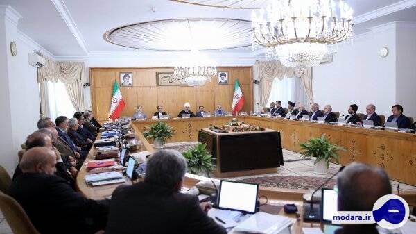 حسن روحانی، در جلسه هیات دولت: مردم خود را برای انتخابات پرشور آماده کنند