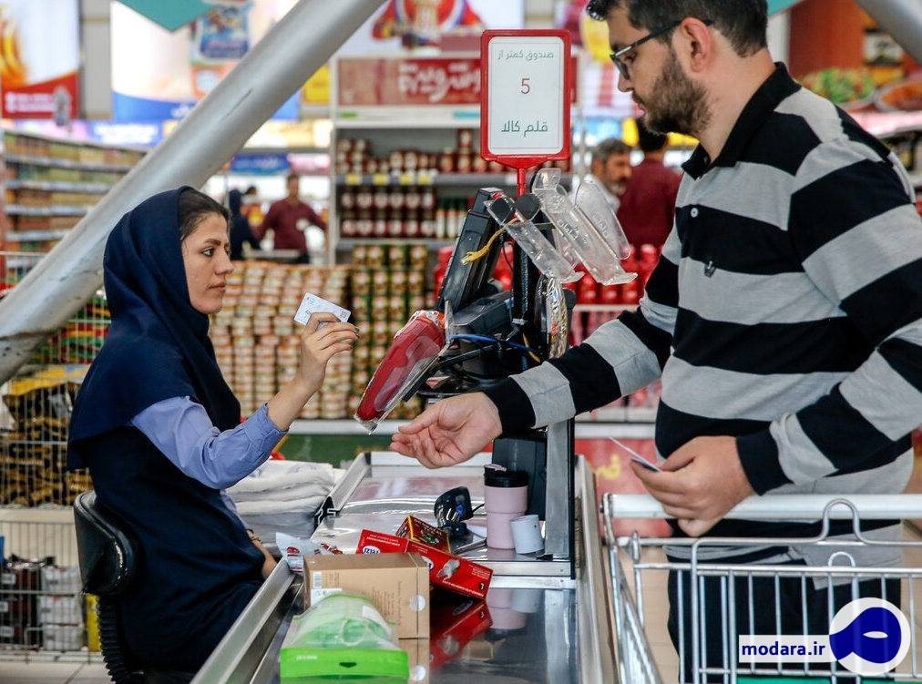 اقتصاد ایران در حال حرکت به سمت ونزوئلایی شدن است