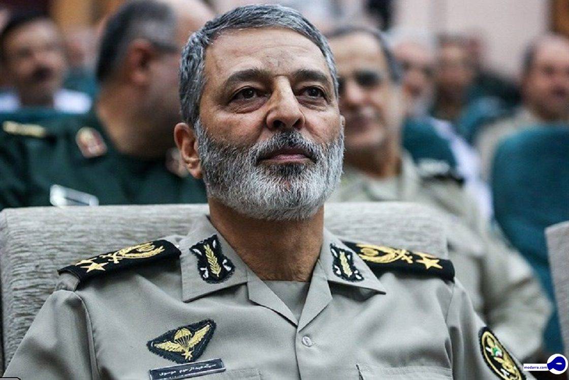 فرمانده کل ارتش: ارتش سد محکمی در برابر دشمن است