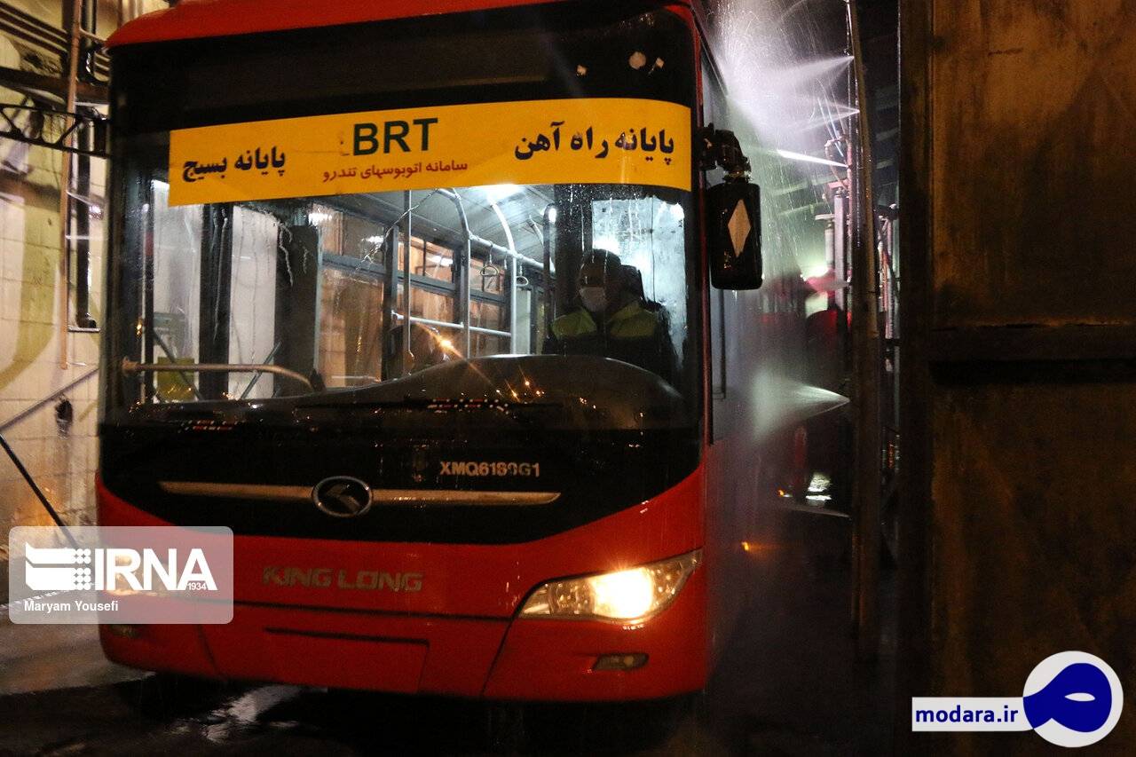 تصاویر ضدعفونی کردن اتوبوس‌ها جهت جلوگیری از شیوع کرونا