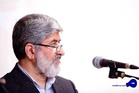 علی مطهری : رئیسی خط قرمزها را بشکند/ موسوی و کروبی و‌ احمدی نژاد را هم به دادگاه خاتمی دعوت کنید