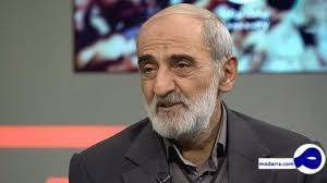 آیا حسین شریعتمداری بازجوی “احسان طبری” بود؟!