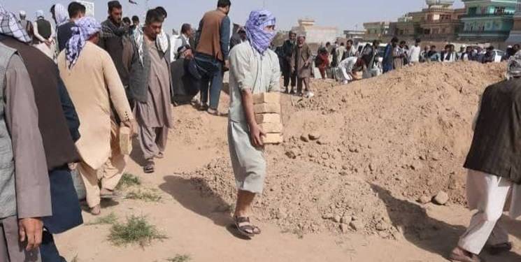شهدای حمله تروریستی به مسجد قندوز به ۱۵۰ تن رسید