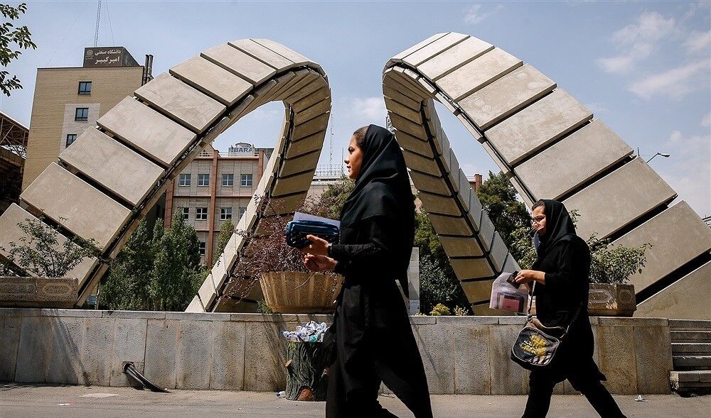گشت ارشاد موتوری در دانشگاه امیرکبیر راه افتاد