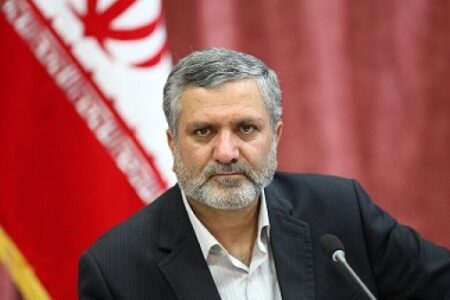 خودمان کناره‌گیری کردیم!