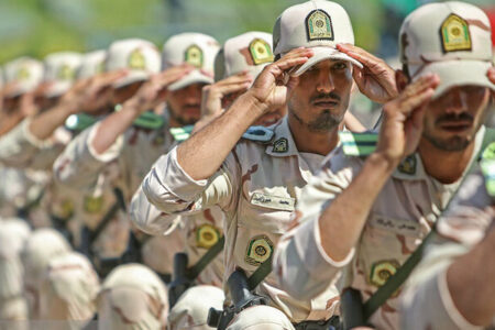 تاکید رئیس ستاد کل نیروهای مسلح بر ضرورت «اصلاحات گسترده‌» در «به‌کارگیری سربازان»