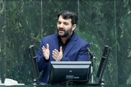 کنایه روزنامه جمهوری اسلامی به «کیهان» با چاشنی استعفای وزیرکار