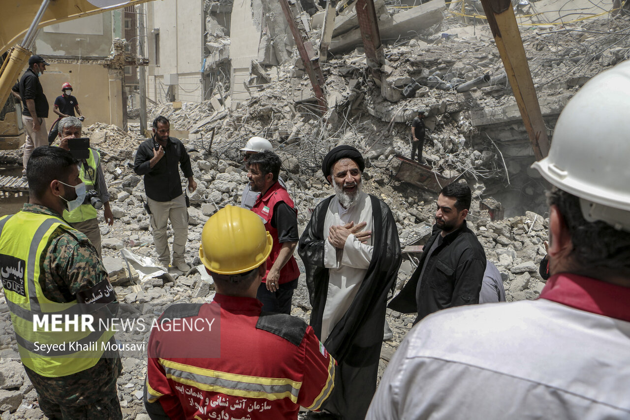 برادر مالک متروپل آبادان به دلیل شدت جراحت درگذشت