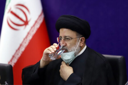 عبور واقعی از رئیسی است یا جنگ زرگری برای انتخابات مجلس؟